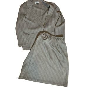 New Attitude Tweed Skirt Blazer 2 Pc Suit Gray w Pink Pinstripes Sz 30 In Waist